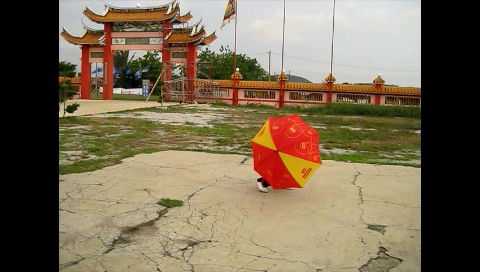 Shaolin Through-Cloud Umbrella Set